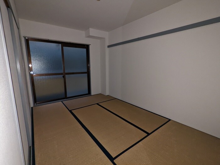 物件内観写真12　(居室)