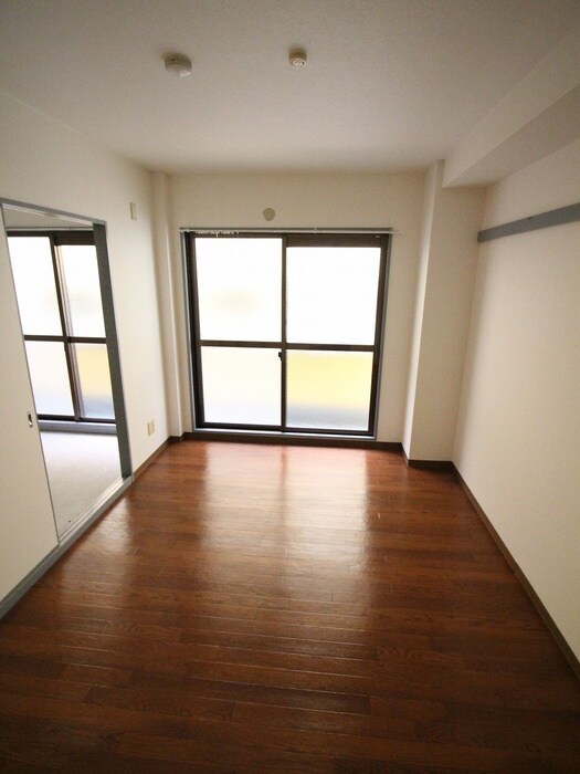 物件内観写真12　(居室)