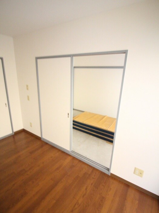 物件内観写真15　(居室)