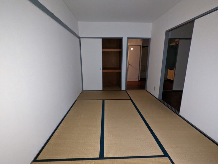 物件内観写真22　(居室)