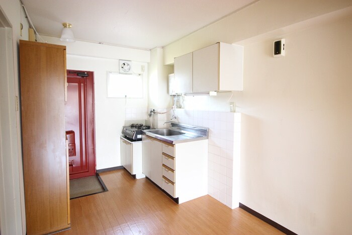 物件内観写真9　(居室)