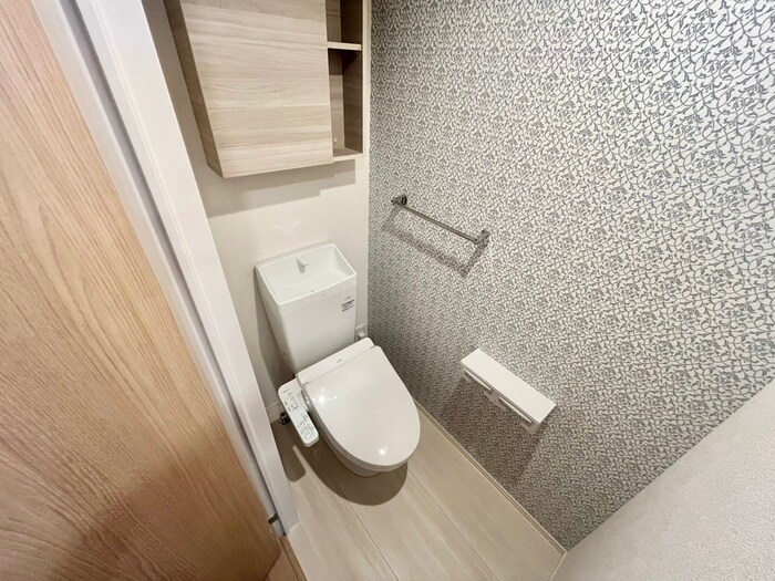 物件内観写真14　(トイレ)