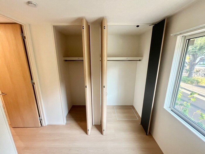 物件内観写真16　(収納)