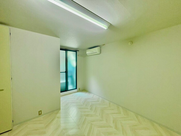 物件内観写真10　(内観写真)