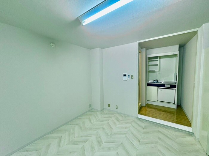 物件内観写真12　(内観写真)