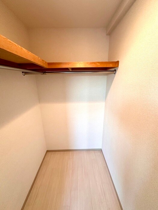物件内観写真15　(収納)