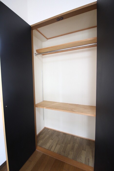 物件内観写真9　(収納)