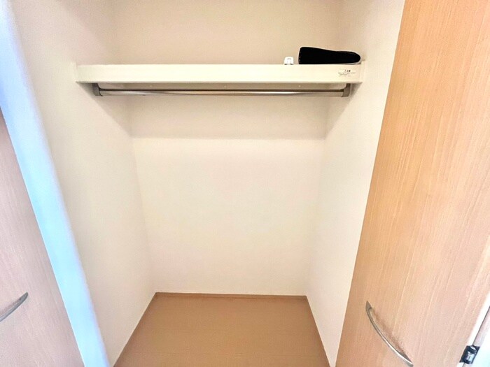 物件内観写真11　(収納)