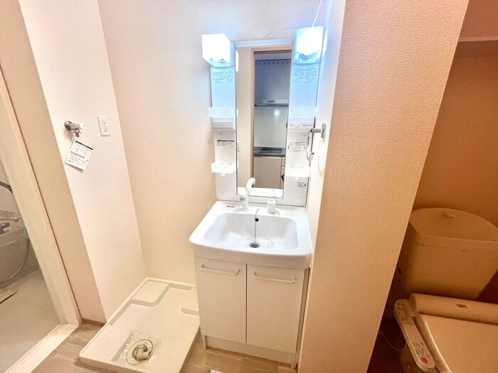 物件内観写真13　(洗面)