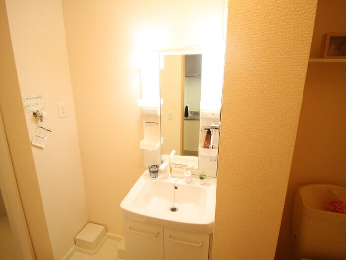 物件内観写真13　(洗面)