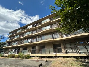 メゾンカ－サ－１号館外観写真