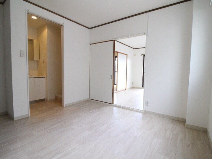 物件内観写真19　(居室)