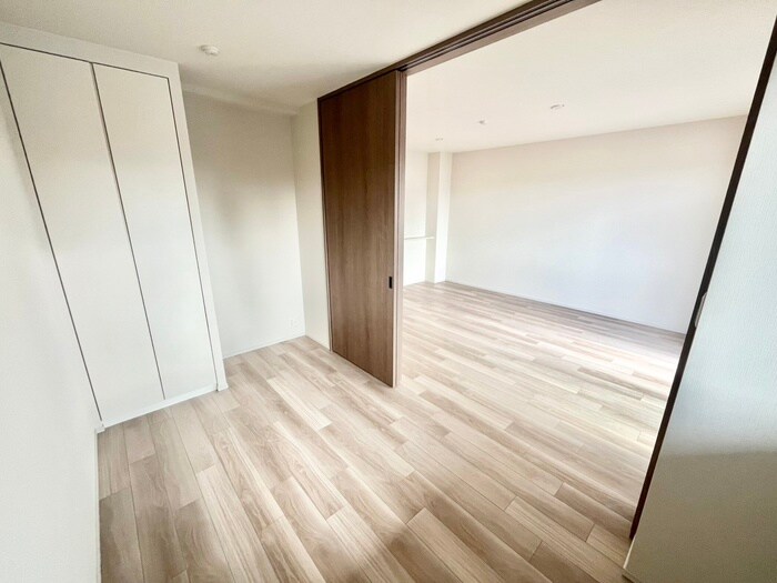 物件内観写真8　(居室)