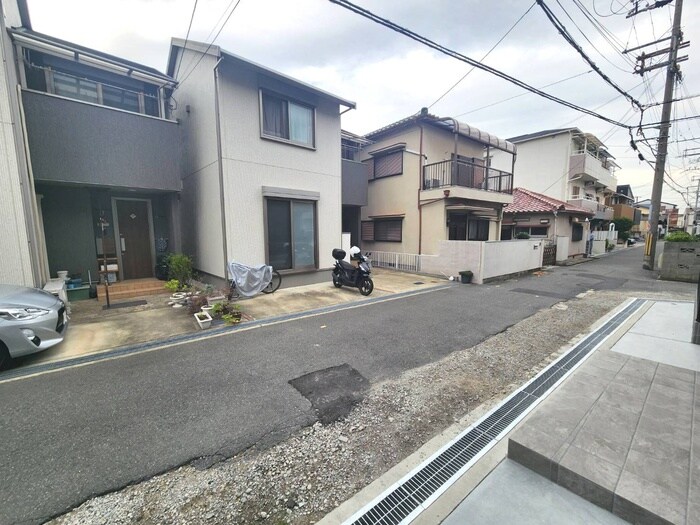 物件内観写真15　(室内からの展望)