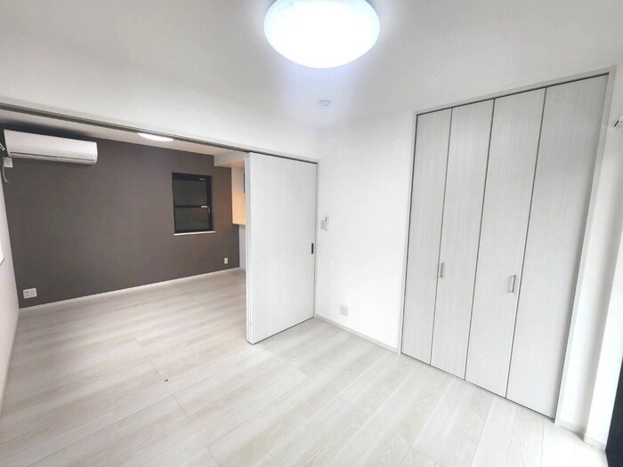 物件内観写真18　(居室)