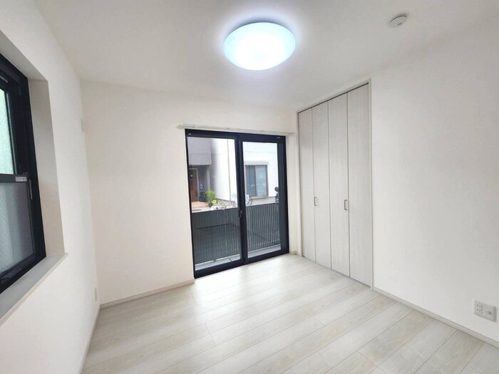 物件内観写真19　(居室)