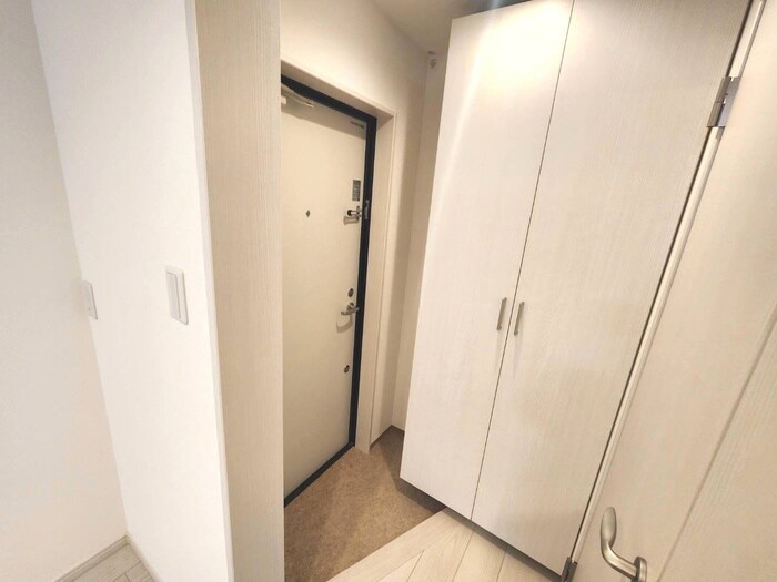 物件内観写真21　(玄関)