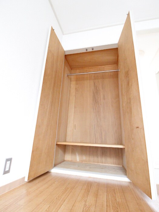 物件内観写真7　(収納)