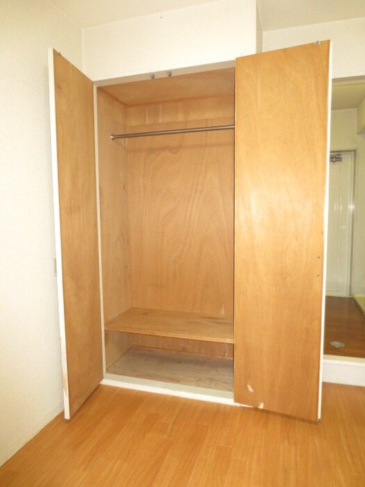 物件内観写真7　(収納)