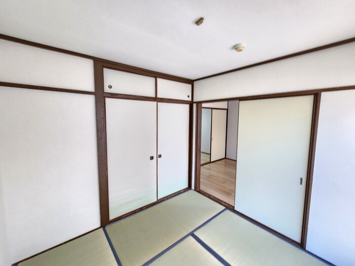 物件内観写真9　(居室)