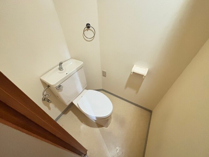 物件内観写真10　(トイレ)