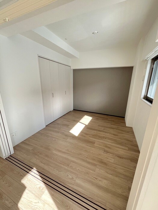 物件内観写真12　(居室)