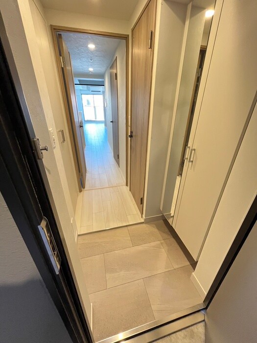 物件内観写真18　(廊下)