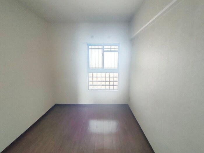 物件内観写真11　(居室)