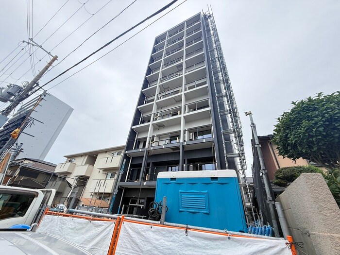 物件外観写真2　(建築中)