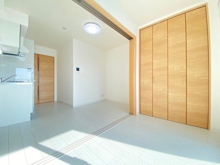 物件内観写真7　(居室)