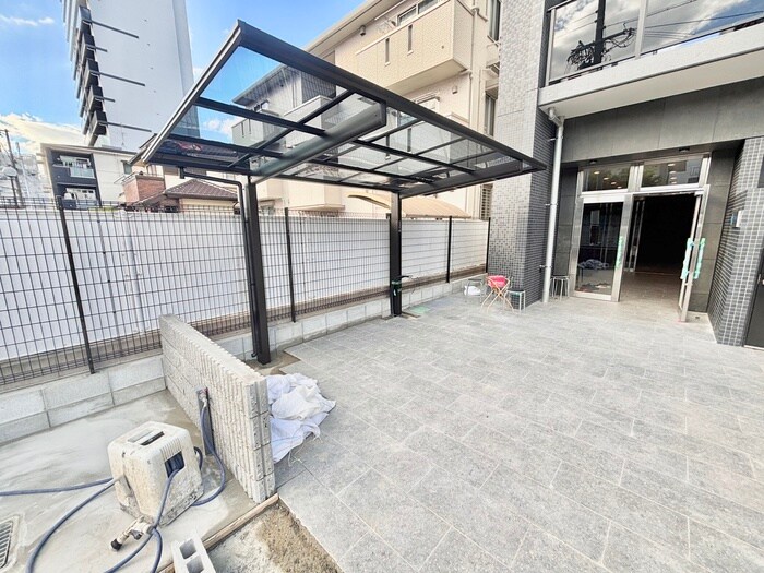 物件外観写真3　(駐輪場)