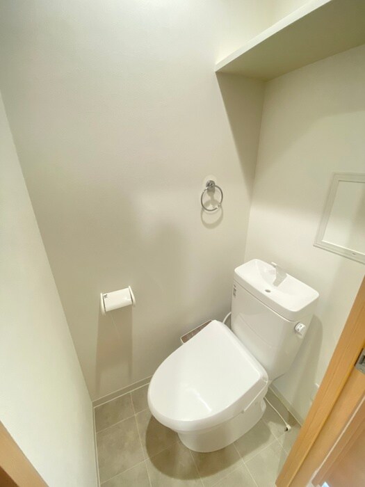 物件内観写真12　(トイレ)