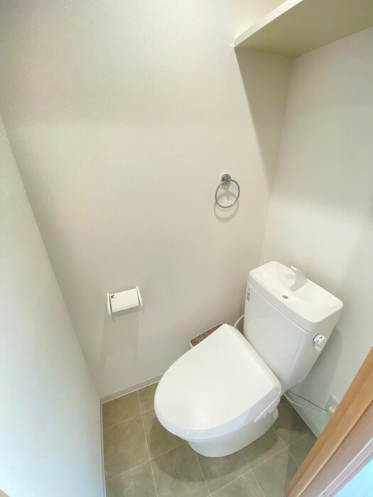 物件内観写真12　(トイレ)