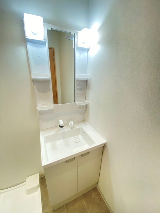 物件内観写真13　(洗面)