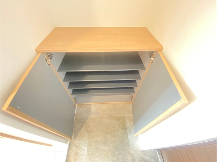 物件内観写真17　(靴箱)