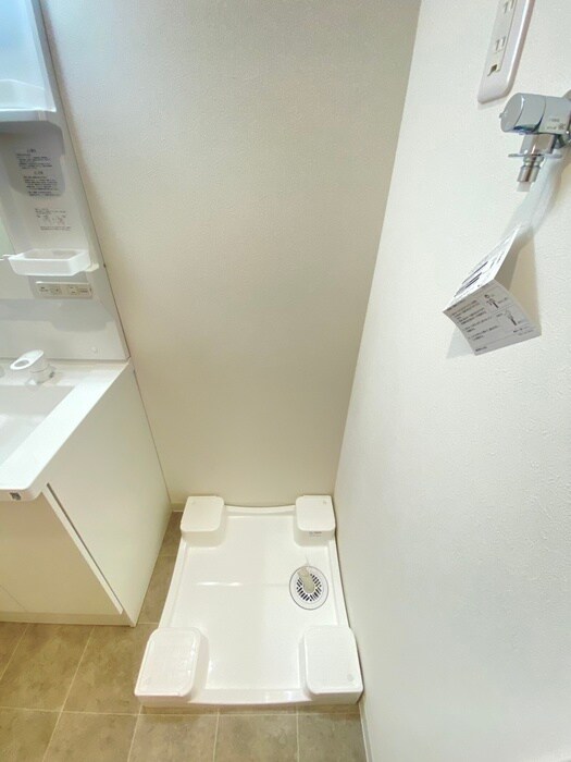 物件内観写真20　(洗濯機置場)