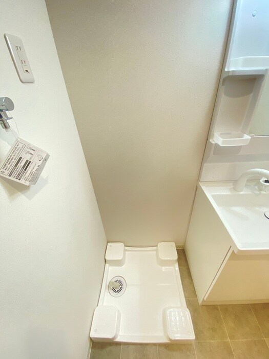 物件内観写真20　(洗濯機置場)