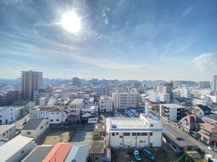 物件内観写真22　(室内からの展望)