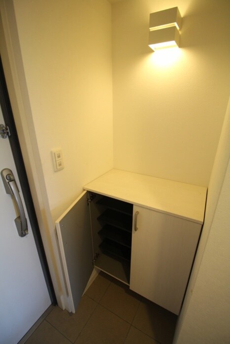 物件内観写真16　(靴箱)