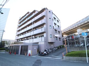 ﾗｳﾝﾄﾞｽｸｴｱ吹田青葉丘(110)外観写真