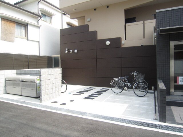 物件外観写真3　(外観写真)