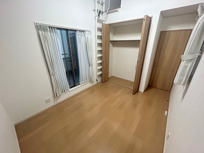 物件内観写真18　(居室)