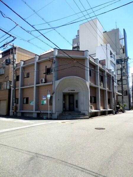 ヴィラ海岸通外観写真