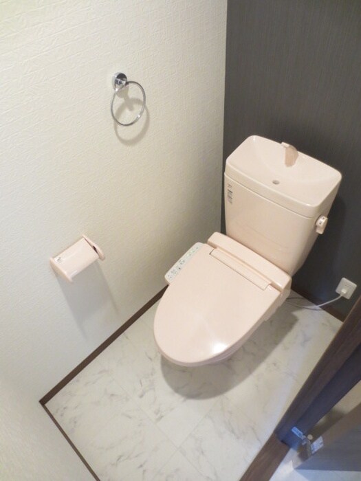 物件内観写真11　(トイレ)