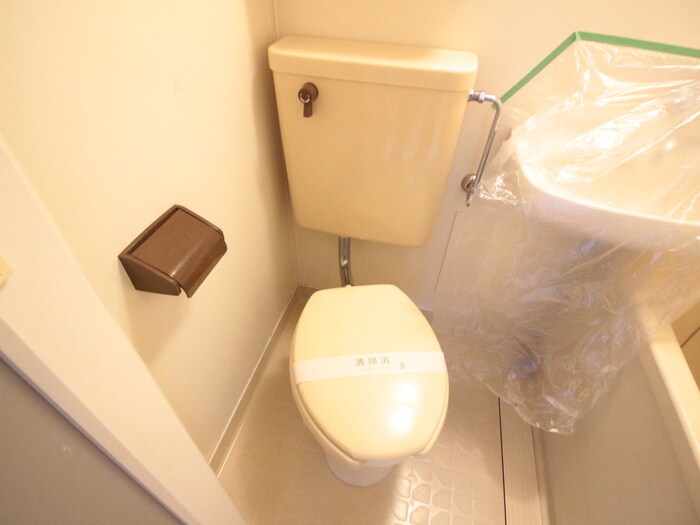 物件内観写真15　(トイレ)