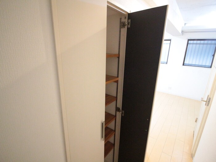 物件内観写真17　(靴箱)