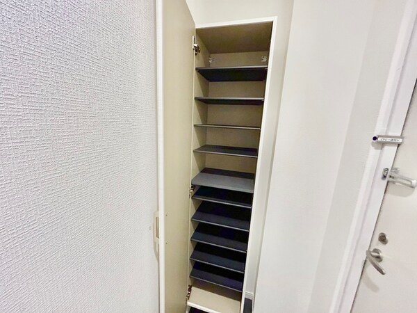 靴箱