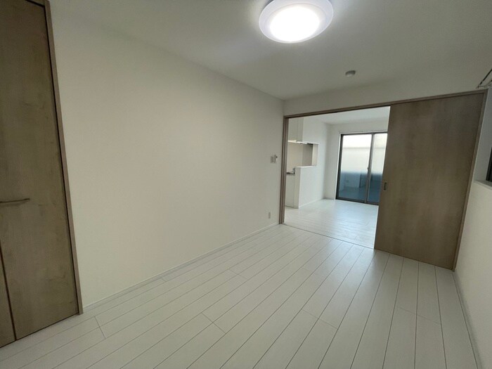 物件内観写真9　(居室)