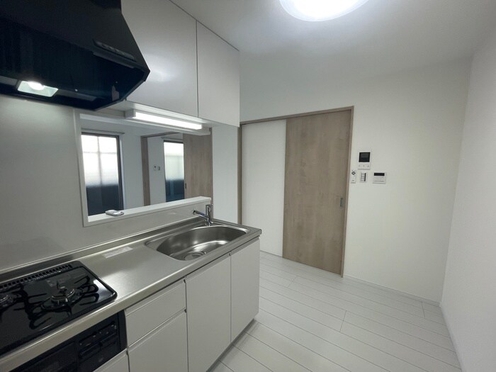 物件内観写真9　(居室)