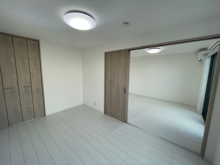 物件内観写真10　(居室)